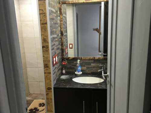 Vende Casa 3 Dormitorios, 2 Baños, Garaje, Barbacoa , Azotea