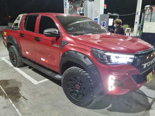 Imagen 1 de 6 de Toyota Hilux Srv