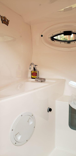 Lanchas Cabinada Focker 265