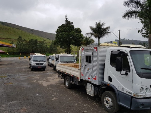 Caminhões 3/4 Cabine Suplementar / Cabine Auxiliar