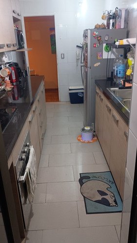 Departamento 2d+2b+estacionamiento. Mall Plaza Oeste