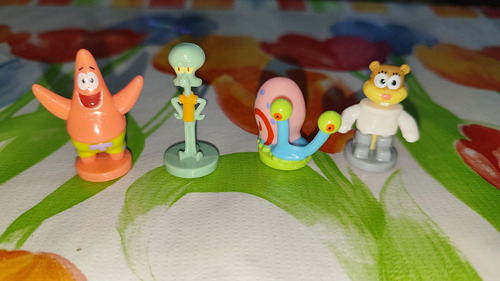 Figura Bob Esponja Alpura Calamardo Arenita Patricio Gary