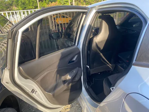 Chevrolet Onix 1.0T Rs Mt