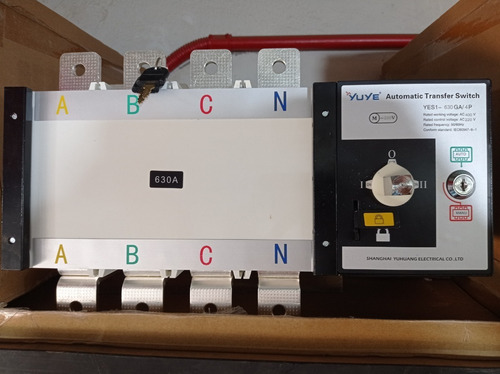 Imagen 1 de 4 de Transfer Automatico 630 Amp - 220v Yuye