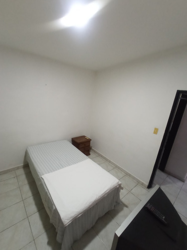 Imagen 3 de 3 de Apartamento En Alquiler Base Aragua