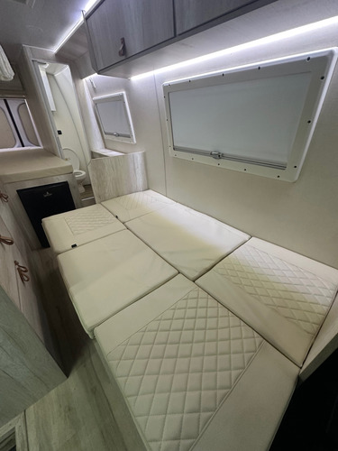 Motor Home Sprinter 416 Modelo 2023 Solo 2000km