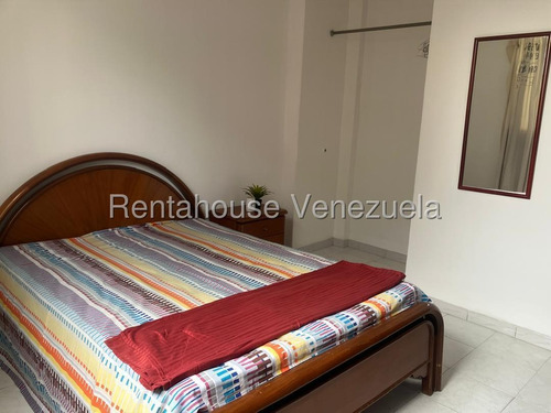 Yb Se Vende Apartamento Remodelado En Los Palos Grandes #25-18980