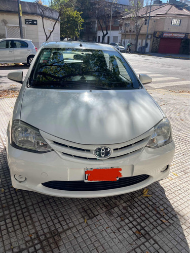 Toyota Etios 1.5 Sedan Xs