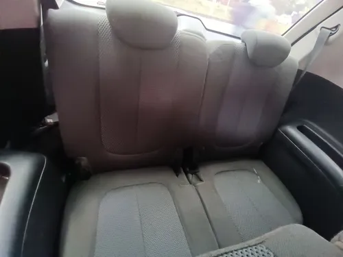 Kia Carens 2.0 Rondo Ex