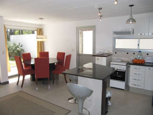 Casas En Venta 4 Dormitorios Montoya Punta Del Este - Dl466