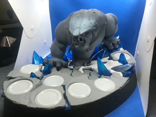 Disney Infinity 2.0 Base Gigante De Gelo Frost (Usado)