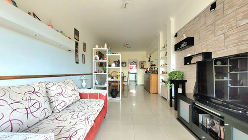 Dpto. Venta 3 Amb. Apto Credito Cochera Coghlan