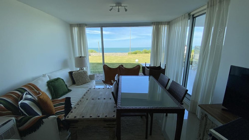 Venta Apartamento 2 Dormitorios Playa Mansa Punta Del Este (ref: Zen-4277)