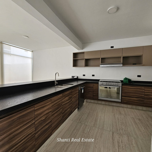 Casa En Renta Al Sur De Aguascalientes Nueva Cerca Univ Bonaterra Dinamo Nissan Jatco Aeropuerto Plaza Villasuncion Teatro Aguascalientes A 15 Minutos Del Centro