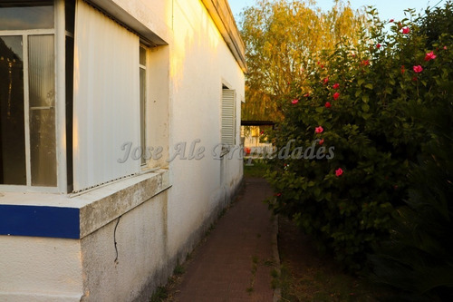 Imagen 19 de 27 de En Venta Casa De Tres Dormitorios En Colonia Del Sacramento