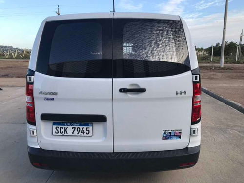 Hyundai H1 2018 2.4 Grand Starex Furgon 2.4 Dir 2abag Abs