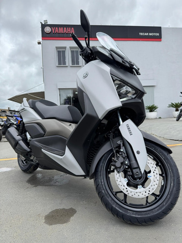 Nova Xmax Abs Connected 25/25 + Emplacamento!!