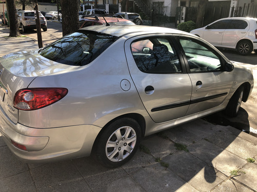 Peugeot 207 1.4 Active 75cv