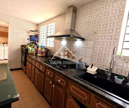 Imagen 12 de 22 de Venta Amplia Y Cómoda El Cafetal De 514,8. Calle Cerrada