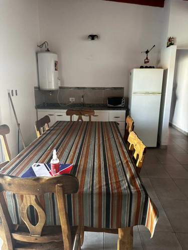 Casa 4 Ambientes En Venta