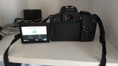 Canon Eos T7i Seminova | Corpo, Lente, Sd 32gb | Poucos Cliq
