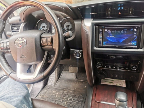 Toyota Fortuner 2.8 4x4 Blindaje 2
