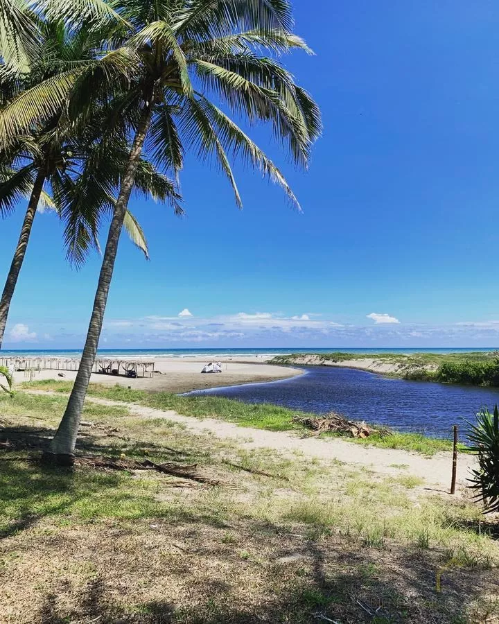 Casa En Venta En Casitas Veracruz Con Vista A La Playa Y Terreno Amplio