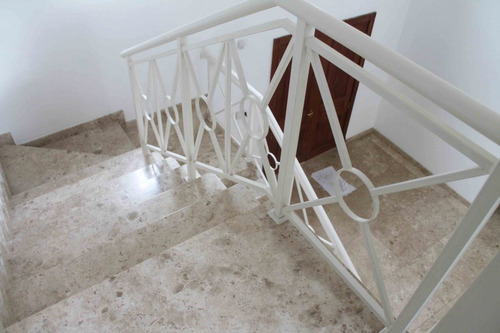 Imagem 30 de 30 de Casa Em Condomínio Para Venda E Locação, Com Privacidade Total Dentro De Uma Área Verde. - Reo19383