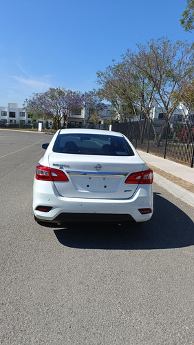 Nissan Sentra 1.8 Sense Cvt