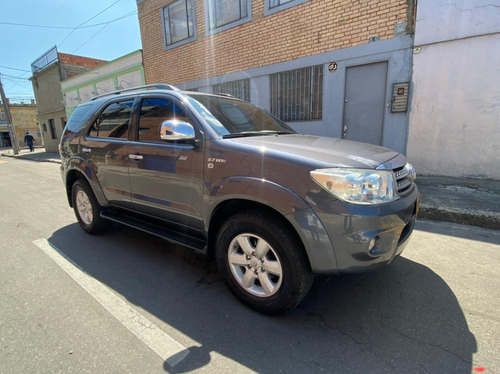 Toyota Fortuner 2.700 Cc 4x4