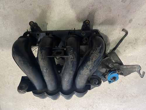 Múltiple De Admisión Ford Fiesta Ka Ikon 1.6lts 2003-2007 (Usado)