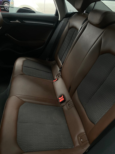 Audi A3 1.8 Attraction Plus At