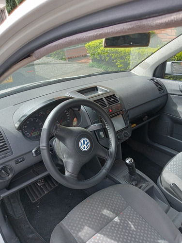 Volkswagen Polo 1.6 Basico