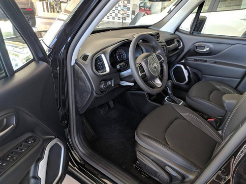 Renegade 1.8 16v Sport Automático