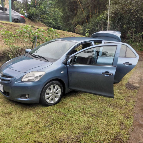 Imagen 2 de 8 de Toyota Yaris Sedan