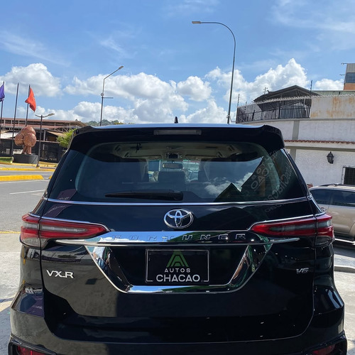 Toyota Fortuner Vx.r 4x4 2025