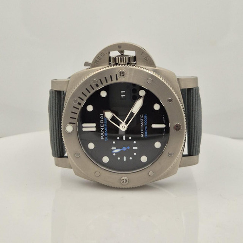Panerai Luminor Submersible Titanium 47mm 3 Days Automático Cinza Prateado Preto (Usado)
