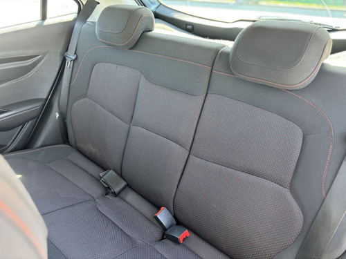 Chevrolet Onix ONIX HATCH LT 1.4 8V FlexPower 5p Aut.