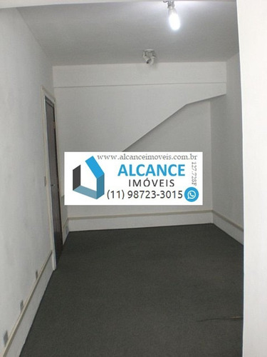 Imagem 2 de 3 de Sala Comercial Com 32 M² Na Calçada Dos Manacás, No Centro Comercial De Alphaville Em Barueri. - Sa00100 - 34961456