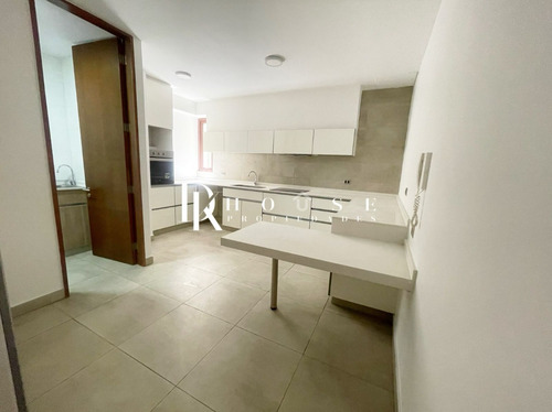 Dkhouse/depto Con Jardín/3d+3b/excelente Ubicación/calemana