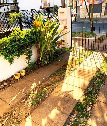 Imagen 2 de 14 de Venta Muy Lindo Duplex En Carapachay