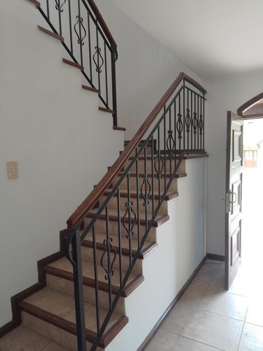 Imagen 9 de 27 de Casa - Echeverria Del Lago - Canning - Country
