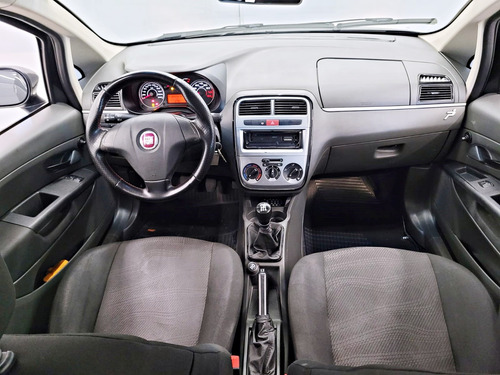 Fiat Punto 1.4 ATTRACTIVE 8V FLEX 4P MANUAL