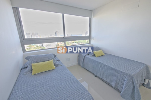 Imagen 10 de 28 de Apartamento En Playa Brava Venta
