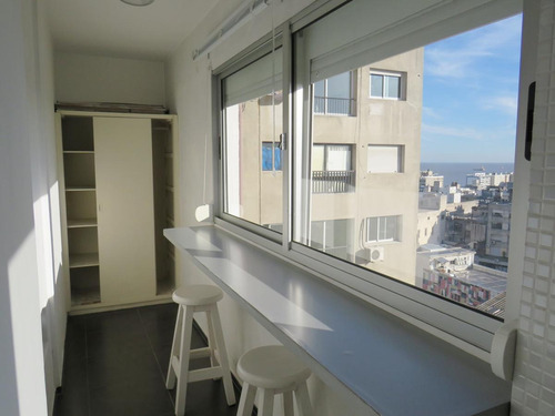 Imagen 12 de 12 de Venta Apartamento Dos Dormitorios Dos Baños Ciudad Vieja