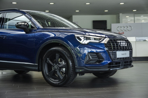 Audi Q3 Black Line