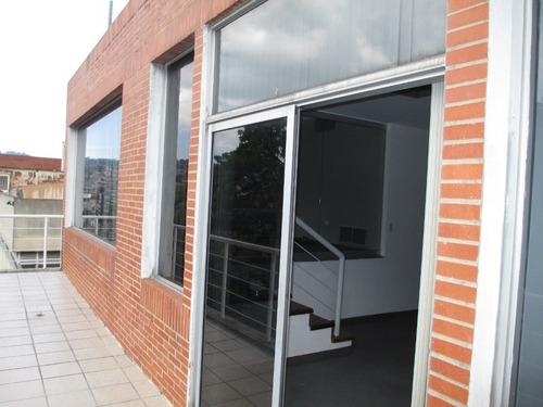 Venta Edificio De Oficinas 1.820 Mts2. - 5 Niveles Mas Sótano De Estacionamiento. Muy Bien Mantenido Y Listo Para Ocupar.