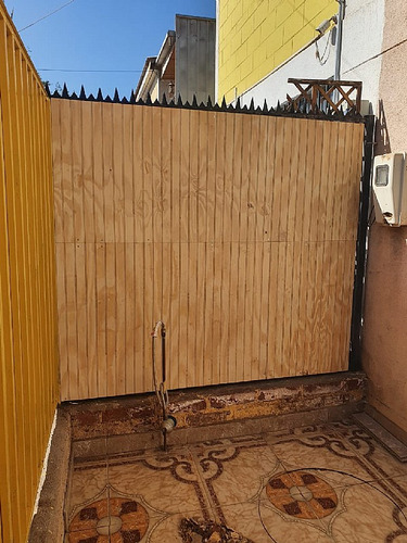 Casa Amoblada 5 Dormitorios Hasta 7 Camas, 3 Baños