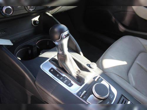 Audi A3 35 TFSI 1.4 AT
