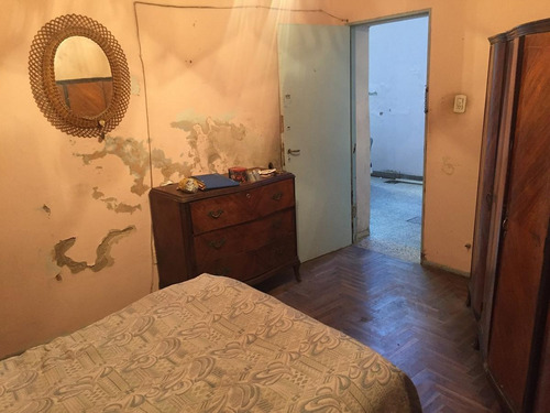 Imagen 13 de 22 de Ph A Reciclar - Estados Unidos Al 700 - San Telmo